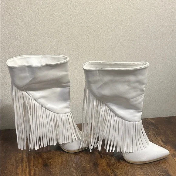 White Fringe Women's Boots - Picture 3 of 5